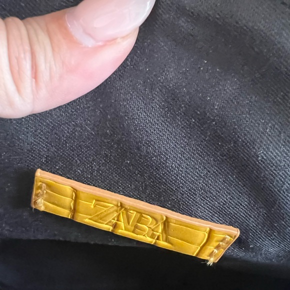 Zara Yellow Faux Crocodile Pattern Handbag - Picture 7 of 7